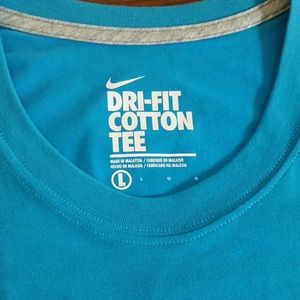 NIKE Drift Cotton Tee, size L